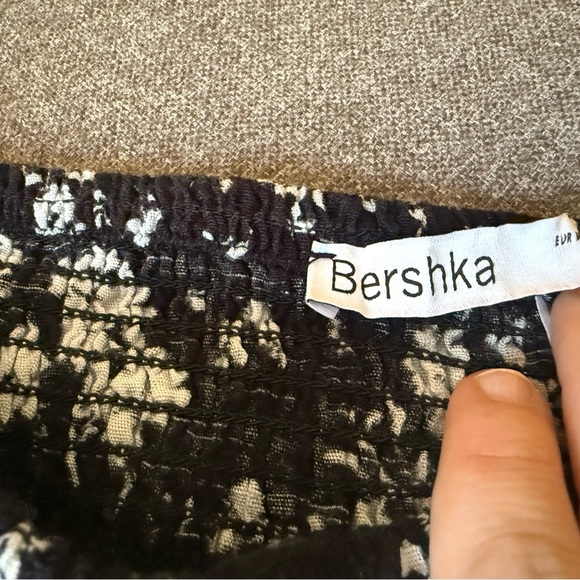 Bershka Black and White Floral Skort Skirt - Picture 4 of 5
